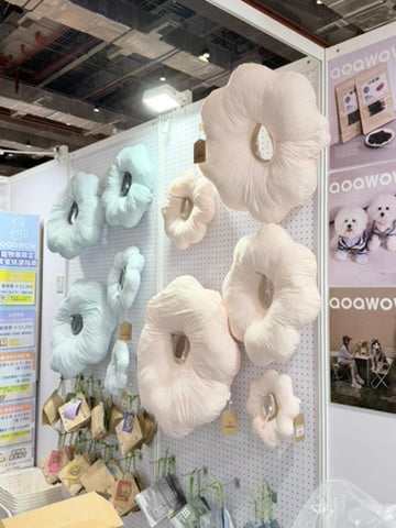 嗷嗚限定｜柔軟花朵伊莉莎白圈