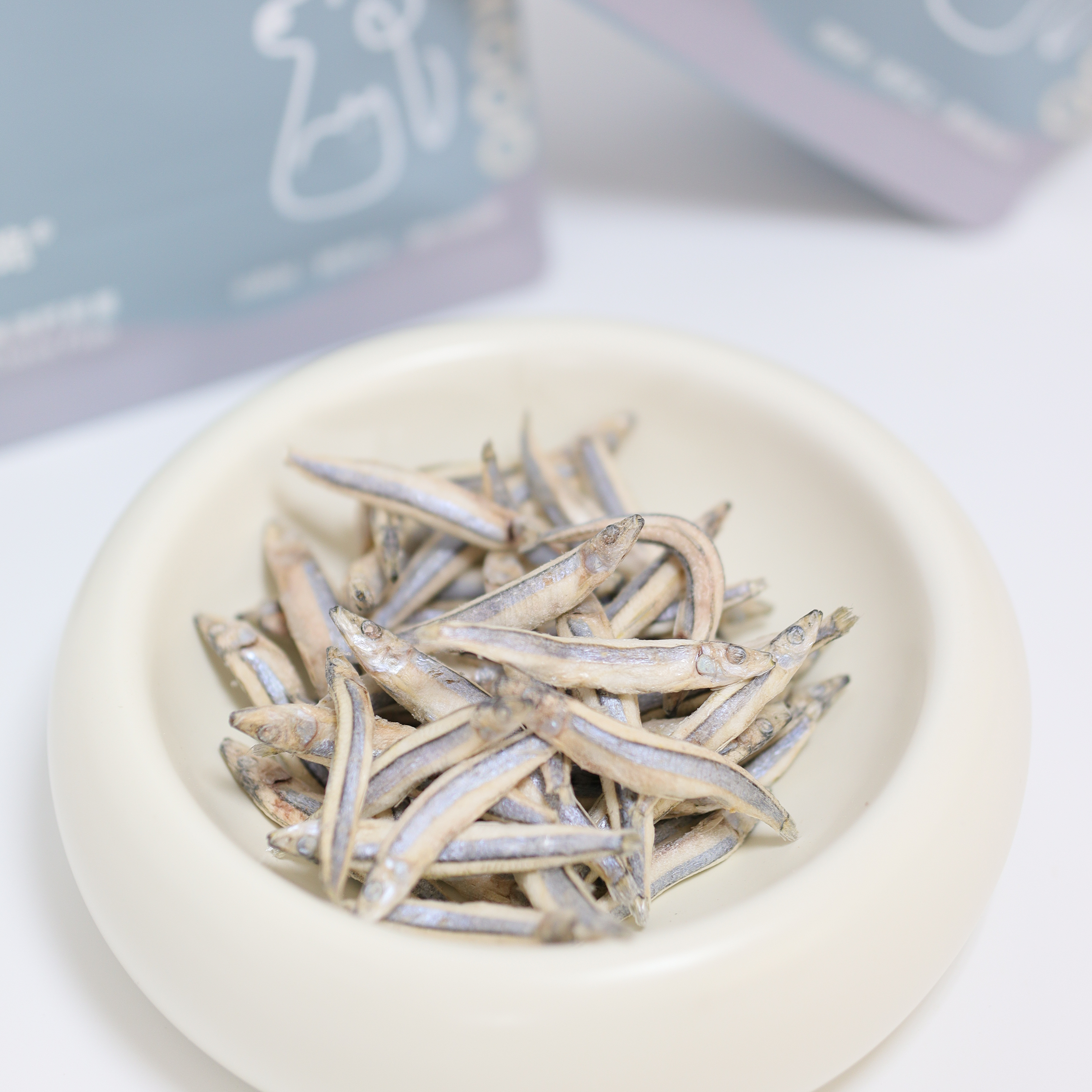 嗷嗚原形脆，丁小魚